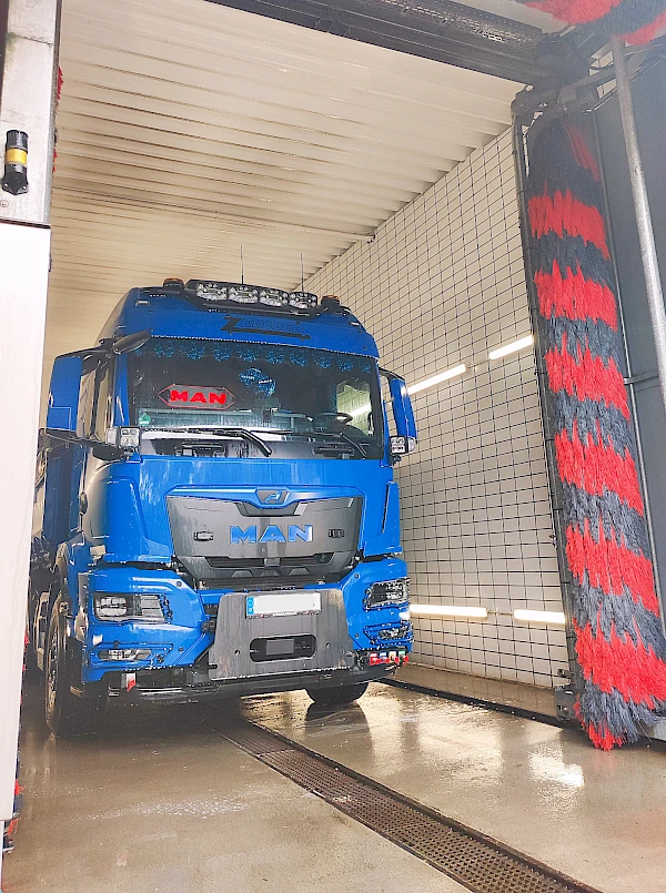 Lkw-Waschanlage in Oelsnitz